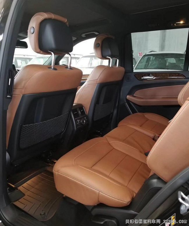 2019款奔驰GLS450AMG加拿大版 3.0T现车极致热卖