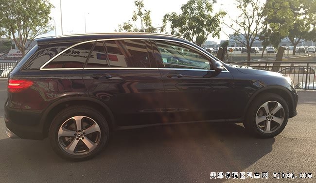 19款奔驰GLC300墨西哥版 19轮/全景天窗/氙灯现车41.5万
