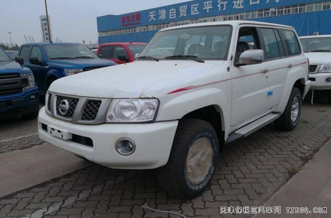 18款日产尼桑途乐Y61中东版 16轮/7座/后差速锁现车61万