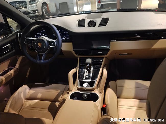 2019款保时捷卡宴3.0T墨西哥版 金属漆/豪华包现车87万