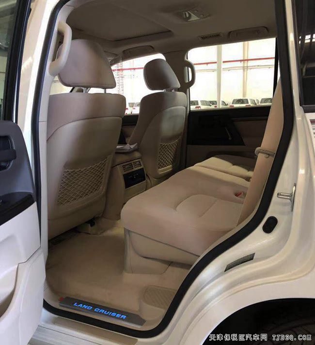 19款丰田酷路泽4000中东版 包围/天窗/20轮现车74.6万