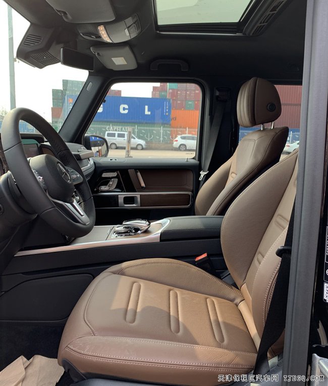 2019款奔驰G500欧规版 18轮/8气囊/单天窗现车184万劲惠