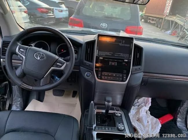 2019款丰田兰德酷路泽4000中东版 现车优惠起航