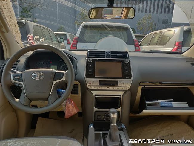 2019款丰田普拉多2700中东版 天津港现车优惠乐享