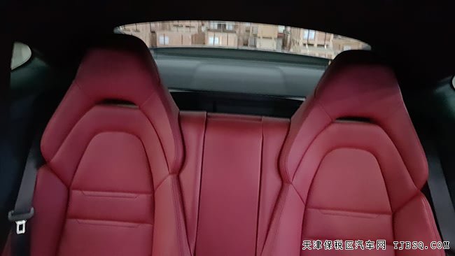 2018款保时捷Panamera墨西哥版 4座/21轮/全景现车131万