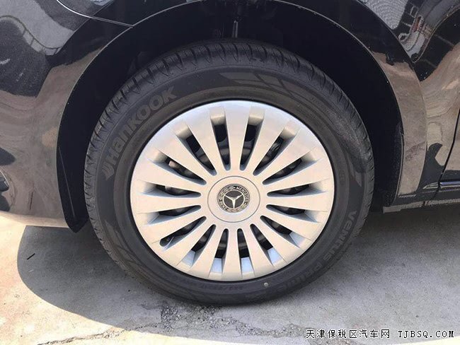 18款奔驰V250中东版 金属漆/7座/双电动门现车45万尽享