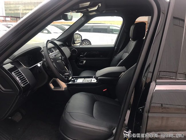 2019款路虎揽胜3.0T行政版 汽油版现车尽享折扣