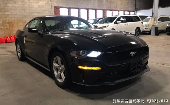 19款福特野马2.3T加规版 17轮/氙灯/独立后悬现车29.5万