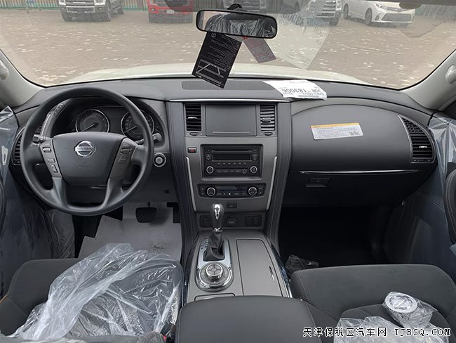 2019款日产途乐Y62中东版 18轮/7座/冰箱/后差现车42万