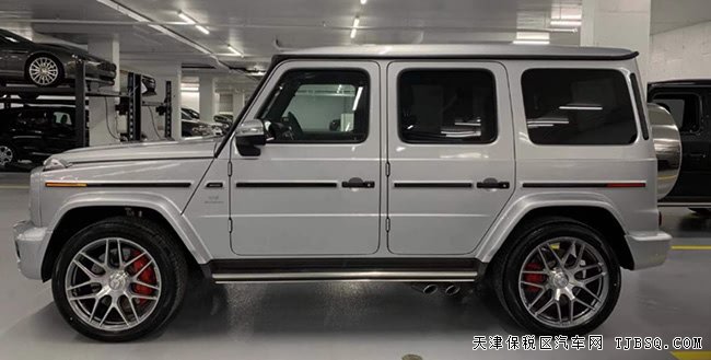 2019款奔驰G63AMG加规版 独家内饰包/22AMG轮现车268万