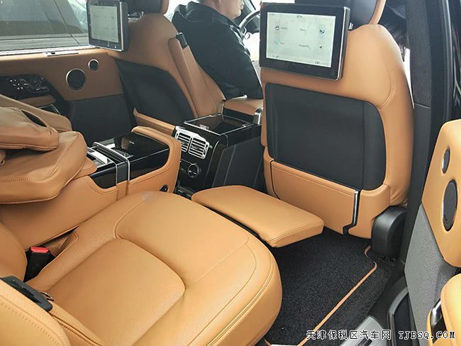 19款路虎揽胜3.0T柴油创世加长版 21轮/驾辅包现车139万