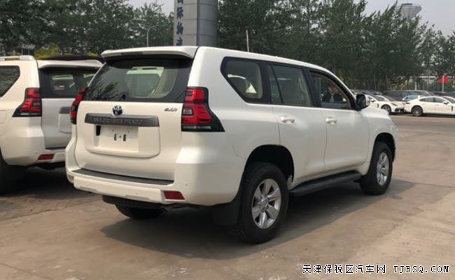 2019款丰田霸道2700中东版 7座/17铝轮/冰箱现车41.8万