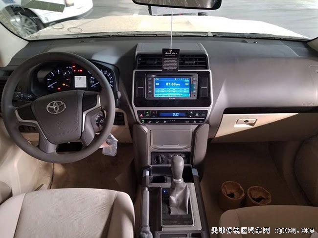 2019款丰田霸道3000中东版 柴油版现车优惠酬宾