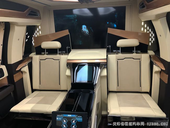 19款林肯领袖一号3.5T美规版 20轮/头等舱座椅现车220万