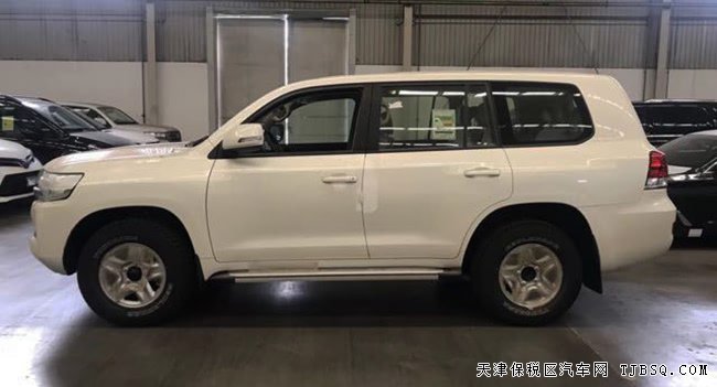 2018款丰田酷路泽4500中东版 柴油版现车优惠专享