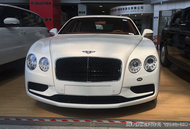 2017款宾利飞驰V8S欧规版 20轮/天窗/电吸门现车245万