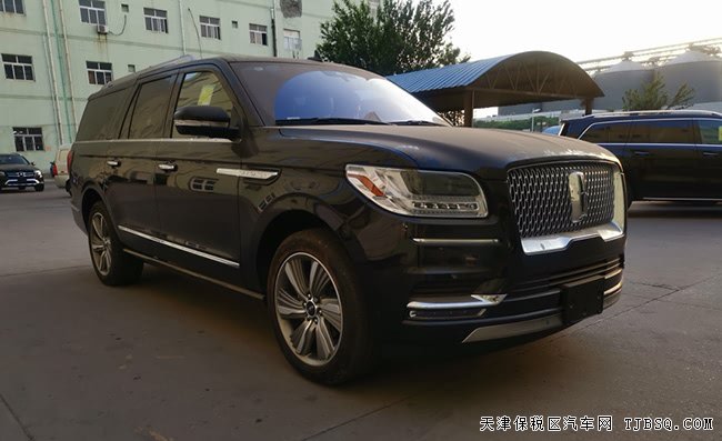 2018款林肯领航员加规版 300A包/科技包/22轮现车112万