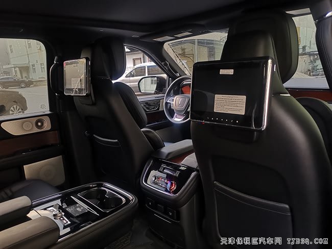 2018款林肯领航员加规版 300A包/科技包/22轮现车112万