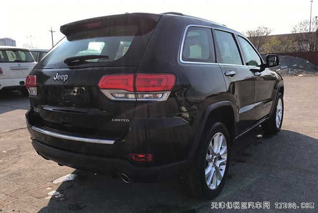 17款JEEP大切诺基3.6L中东版 20轮/全景天窗现车38.8万