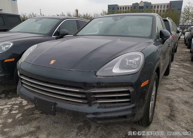2019款保时捷卡宴3.0T加规版 天津港现车乐享经典