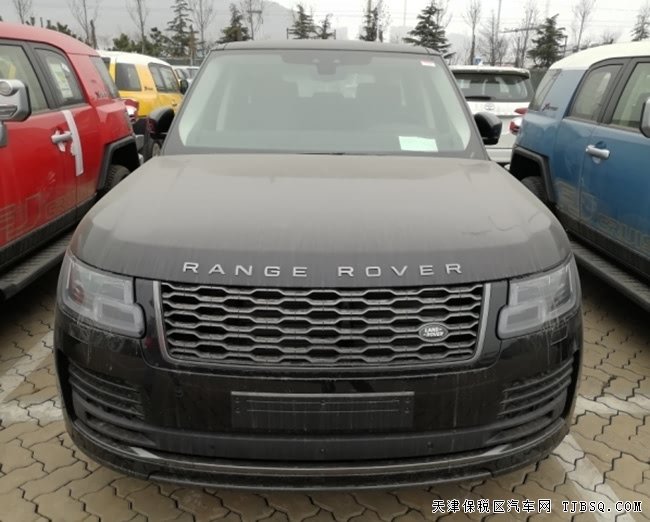 19款路虎揽胜柴油Vogue加长版 20轮/驾辅/全景现车125万