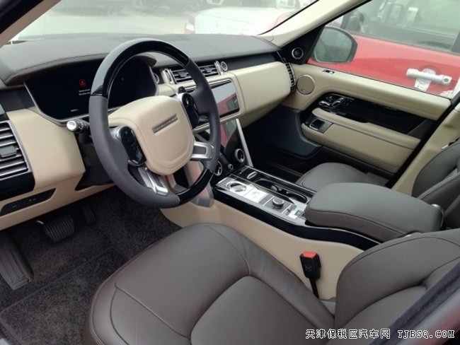 19款路虎揽胜柴油Vogue加长版 20轮/驾辅/全景现车125万