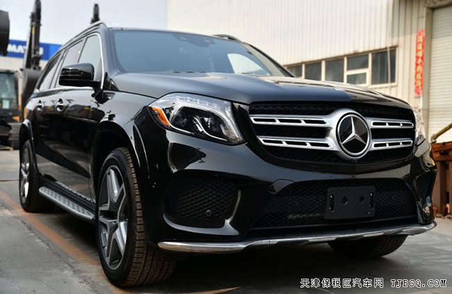 2019款奔驰GLS450AMG加规版 3.0T现车乐享折扣