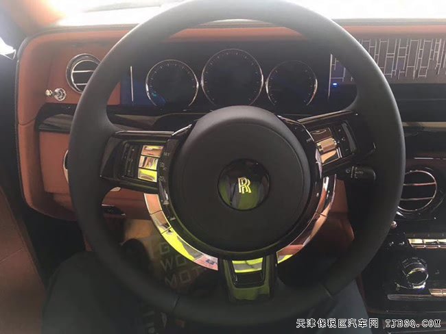 19款劳斯莱斯幻影6.7L加长版 22轮/飞机座椅现车1088万