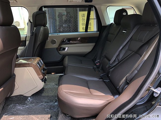 19款路虎揽胜3.0T汽油加长版 20轮/全景/驾辅现车138万