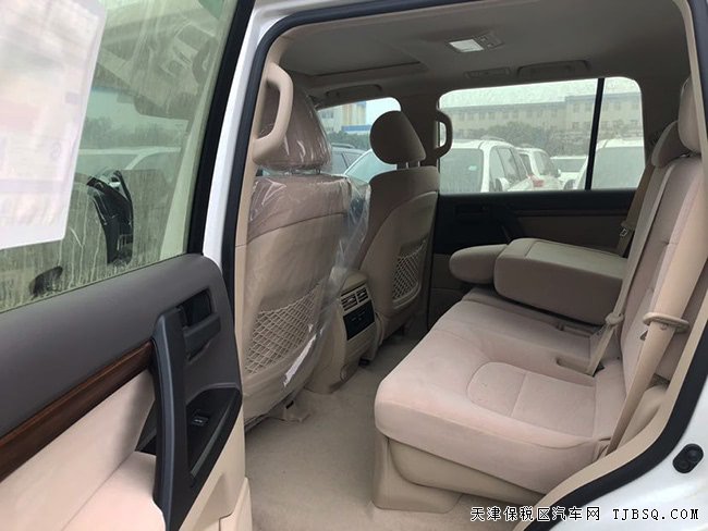 18款丰田酷路泽4500中东版 8气囊/18轮/天窗现车91.5万
