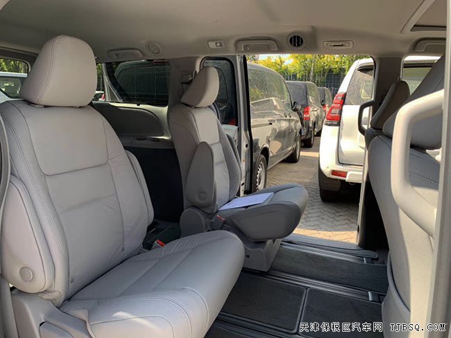 2019款丰田塞纳3.5L四驱XLE版 真皮/天窗/雷测现车53万