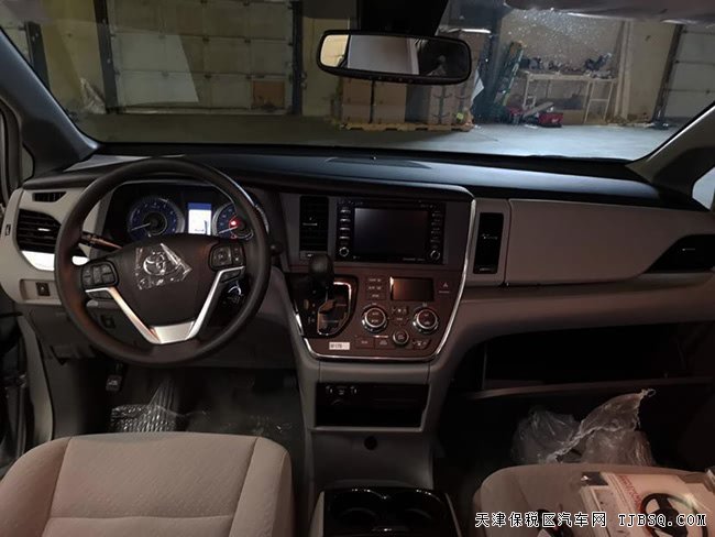 2019款丰田塞纳3.5L四驱版 18轮/雷测/双电动门现车47万