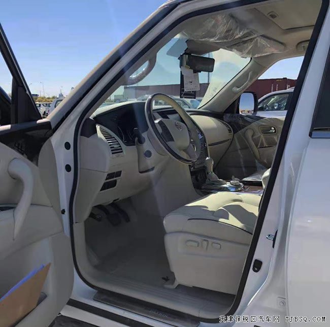 2019款日产途乐Y62中东版 20轮/豪华包/天窗现车54.8万