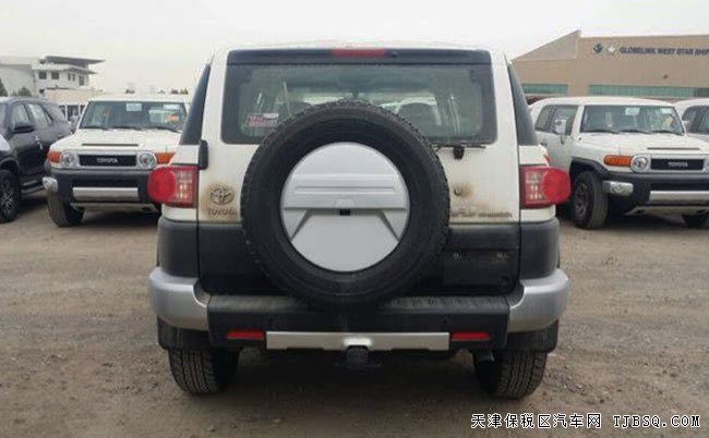 2019款丰田FJ酷路泽中东版 17轮/蠕行/差速锁现车41.8万