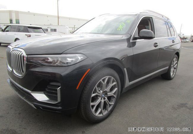平行进口19款宝马X7加规版 全景天窗/四区空调现车101万