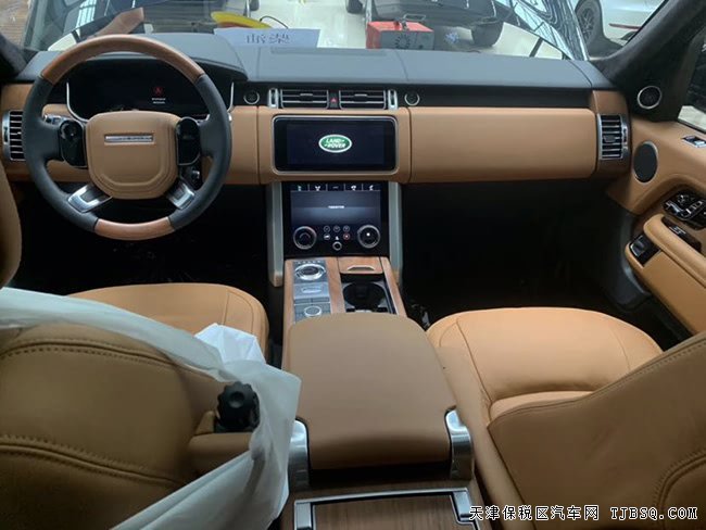 2018款路虎揽胜3.0T柴油创世加长版 21轮/全景现车137万