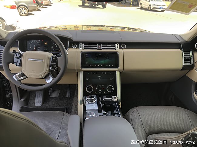 19款路虎揽胜Vogue汽油加长版 20轮/二代/全景现车130万