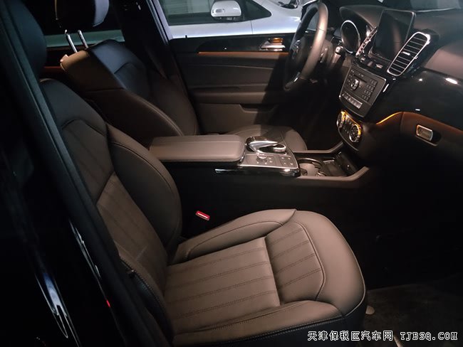 2019款奔驰GLE400加规版 灯光包/豪华包/驾辅包现车76万