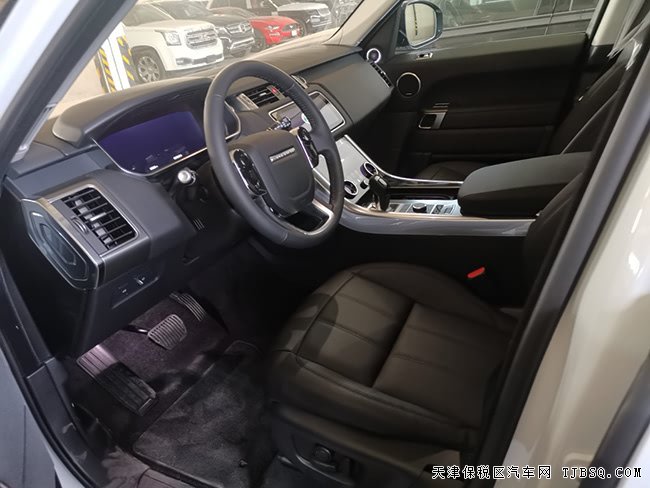 2019款路虎揽胜运动汽油加规版 19轮/全景/二代现车82万