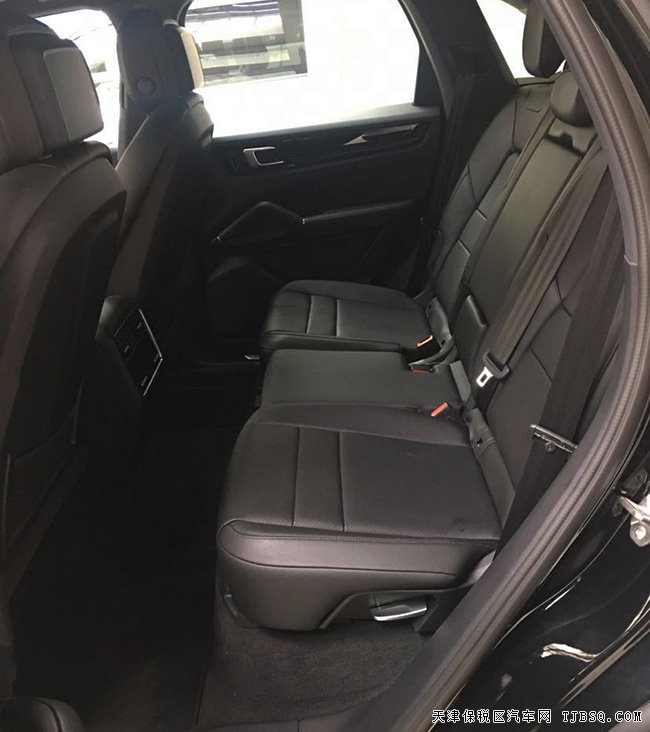 2019款保时捷卡宴3.0T墨西哥版 20S轮/全景天窗现车87万