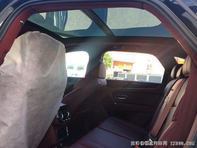 19款宾利添越4.0T汽油版 舒适包/旅行包/全景现车270万