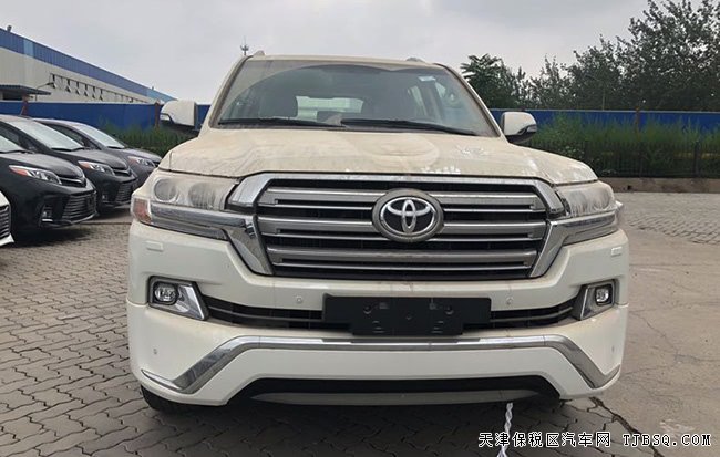 2018款丰田酷路泽4500中东版 大包围/天窗/18轮现车93万