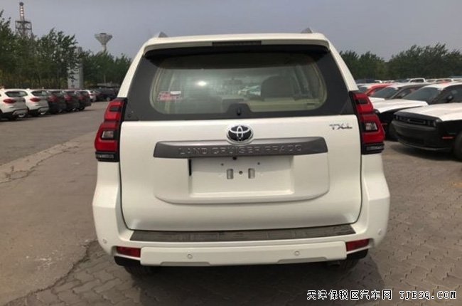 19款丰田普拉多2700中东版 17铝轮/底挂/7座现车41.5万