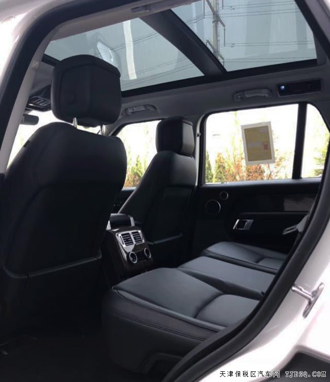 18款路虎揽胜3.0T汽油版 20轮/二代/全景天窗现车105万