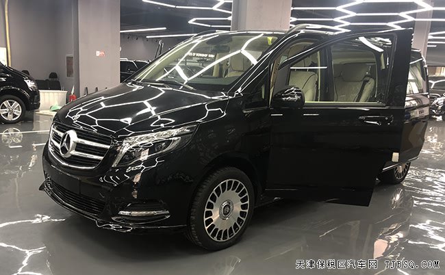 2019款奔驰V250墨西哥版 18轮/航空座椅/小桌板现车72万