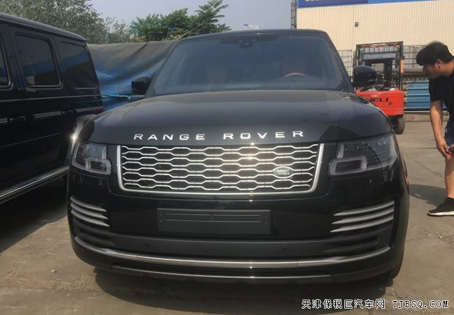 19款路虎揽胜创世加长版 22刀锋轮/全景/后娱现车136万