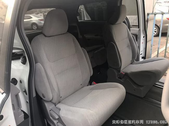 2019款丰田塞纳3.5L四驱版MPV 平行进口津城优享