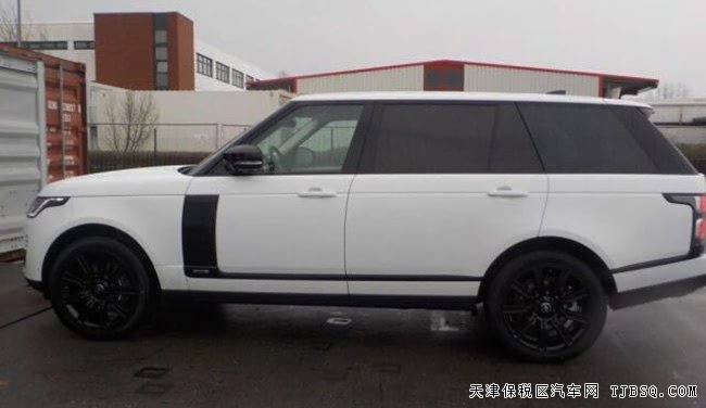19款路虎揽胜3.0T柴油加长版 21黑轮/矩阵大灯现车124万