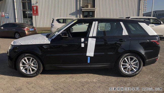 19款路虎揽胜运动柴油版 19轮/底升/全景天窗现车73.5万