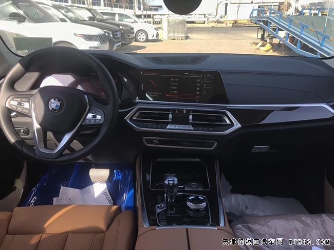 平行进口车19款宝马X5中东版 19轮/全景/环影现车69.2万